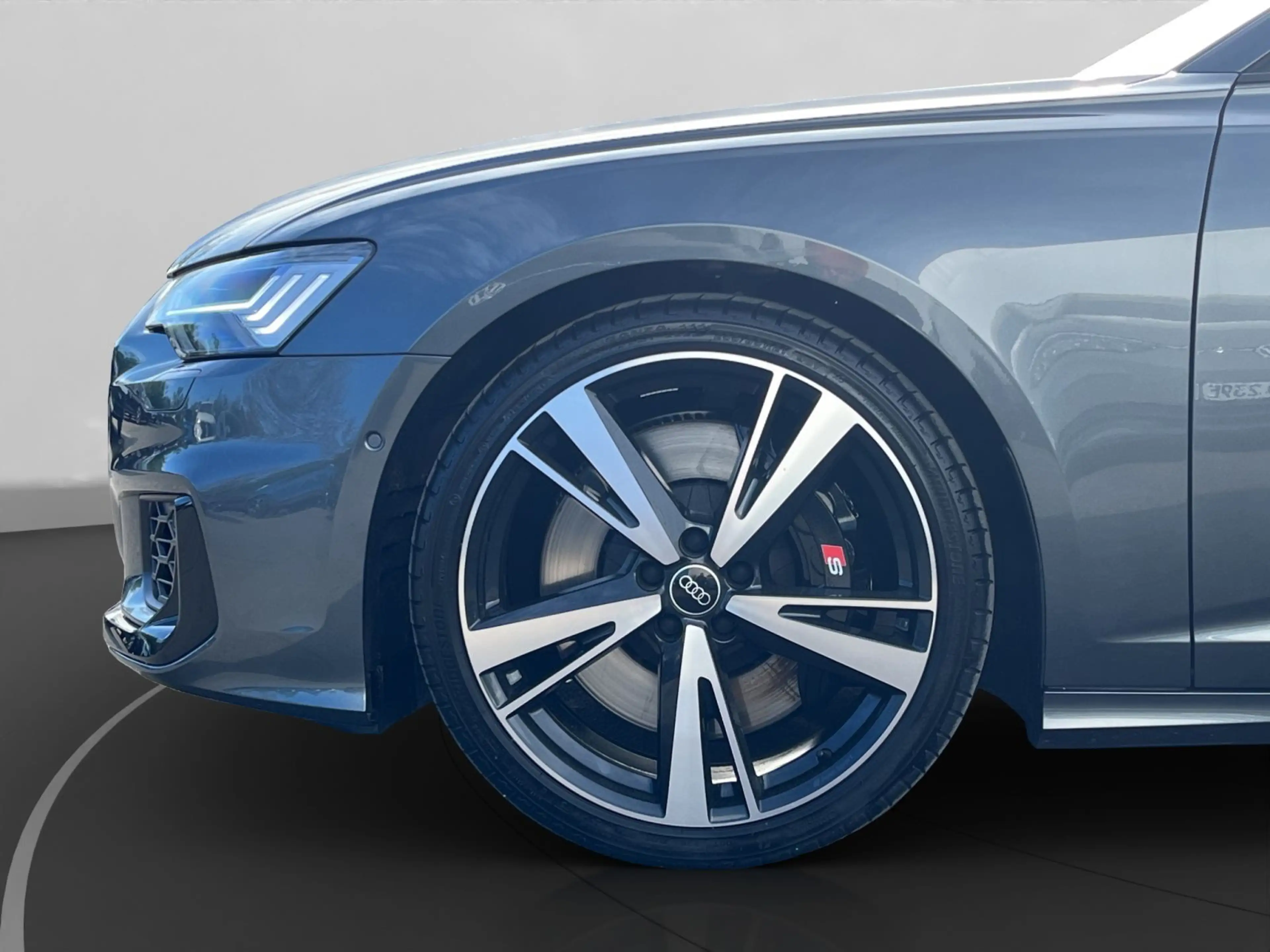 Audi S6 quattro AHK+Matrix+Navi+ACC+Kamera — photo 11