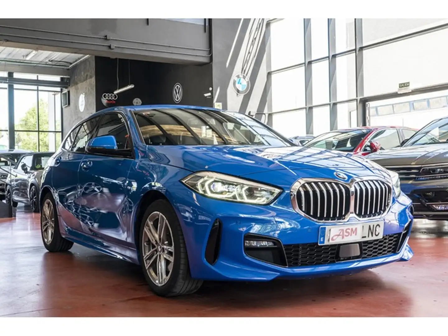 BMW 118 118dA Business Blauw - 2