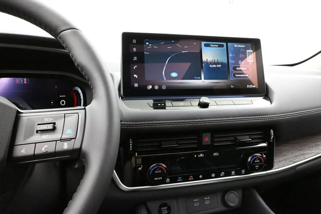 Nissan Rogue снимка Nissan Rogue