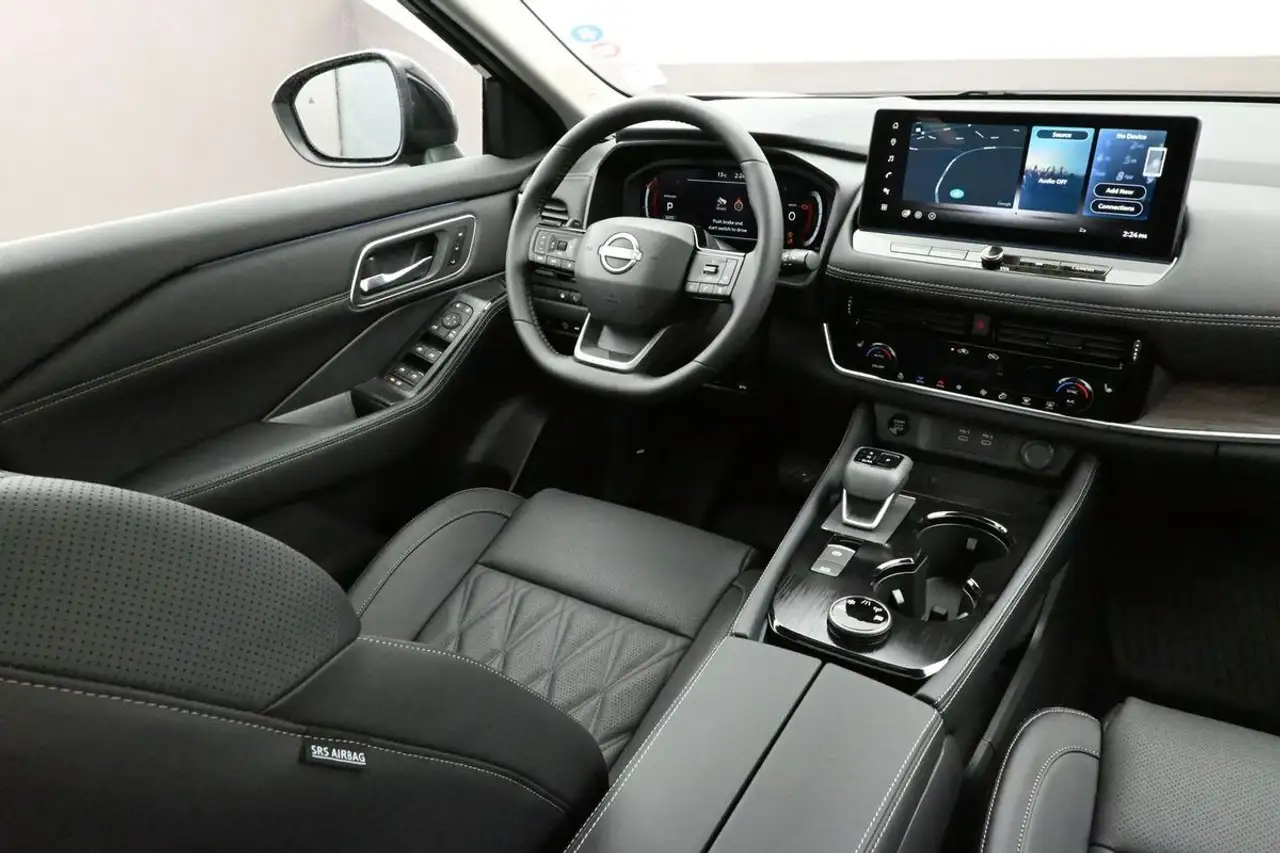Nissan Rogue снимка Nissan Rogue