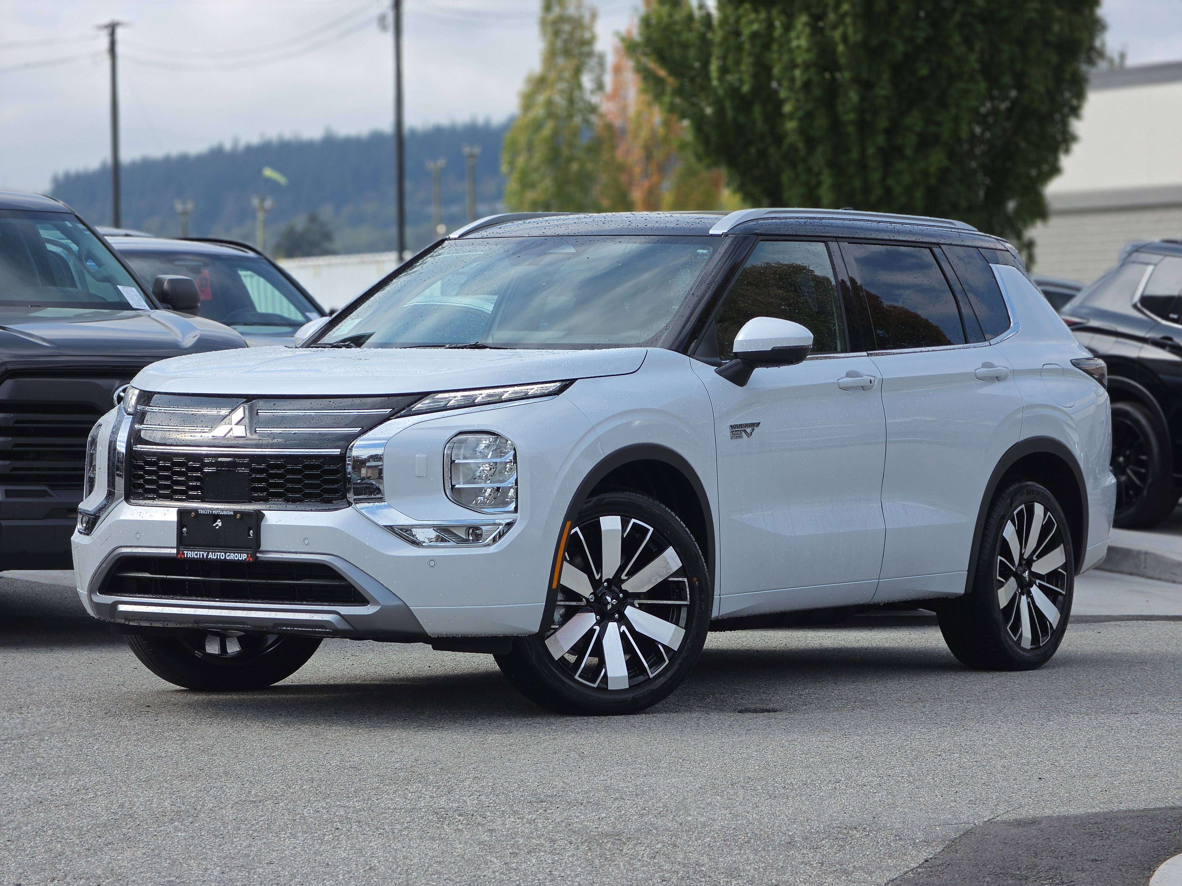 2026 Mitsubishi Outlander PHEV
