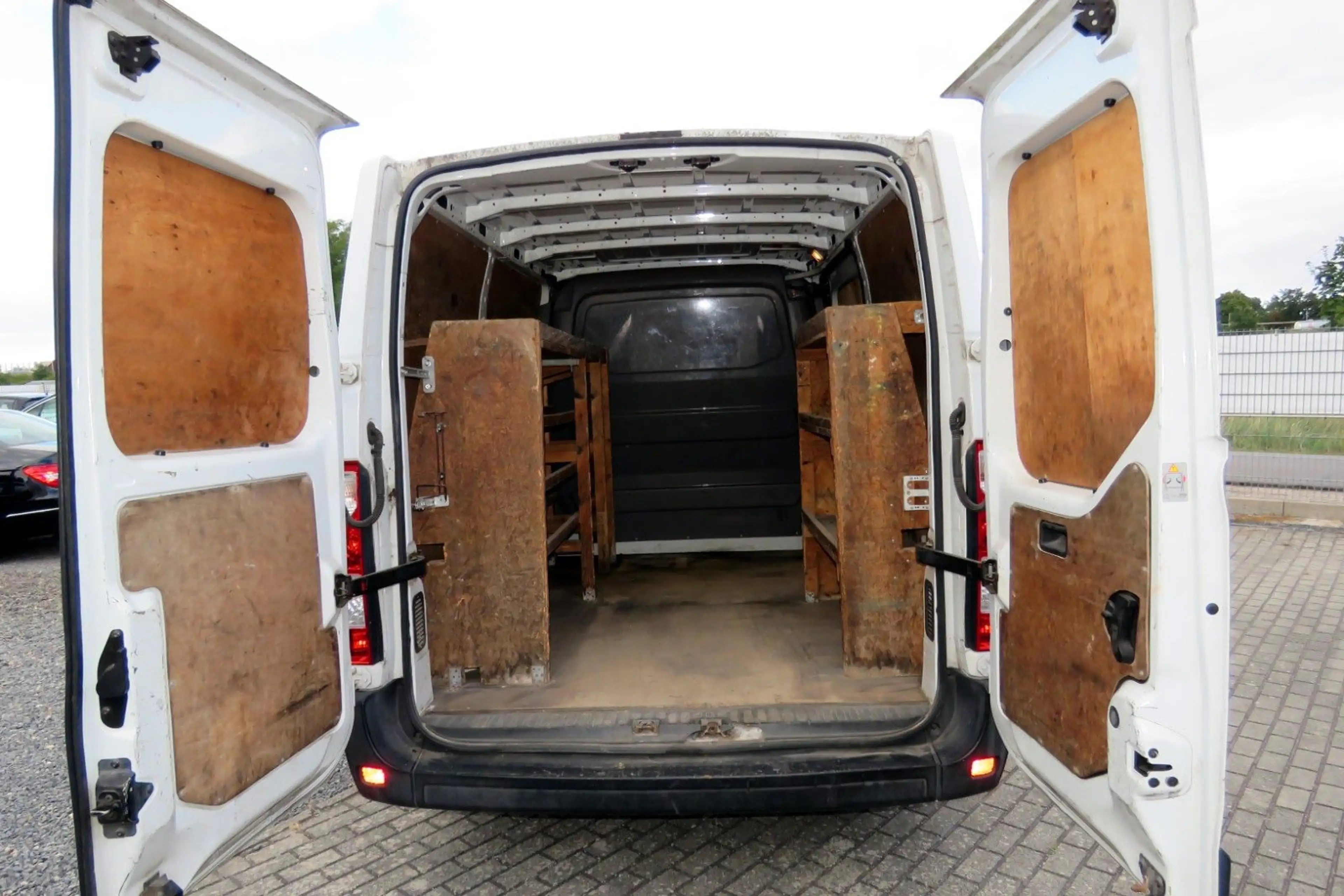 Renault Master III Kasten L1H1 Ka 2,8t Ecoline 3-sitzer — photo 14