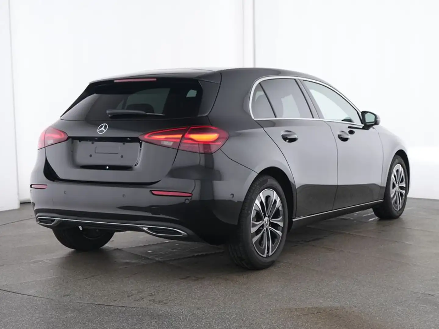 Mercedes-Benz A 200 Progressive/Advanced/LED/Distronic/Kamera/ Schwarz - 2