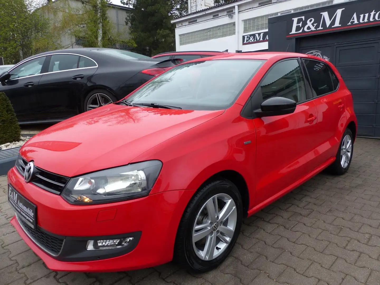 Volkswagen Polo V Match*HU/AU NEU*INSPEKTION  NEU*KLIMA*PDC Rot - 1
