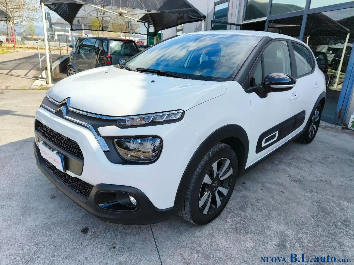 Citroen C3 1.2 puretech Feel Pack s&s 83cv Bianco - 2