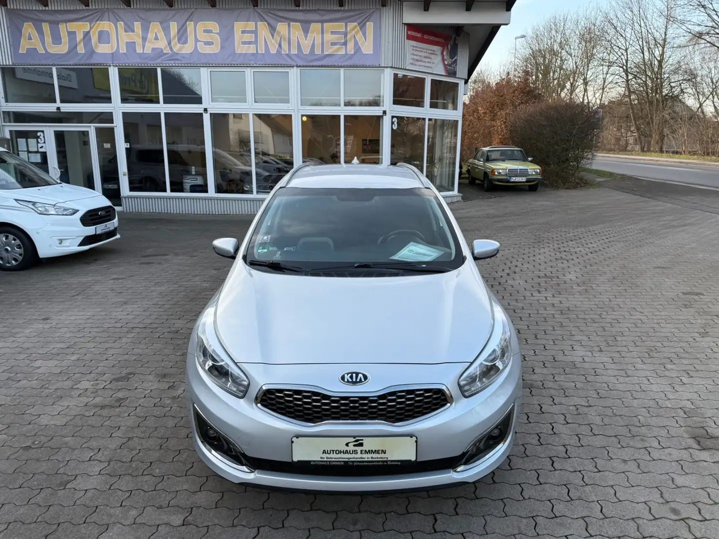 Kia Ceed SW / cee'd SW Silber - 2
