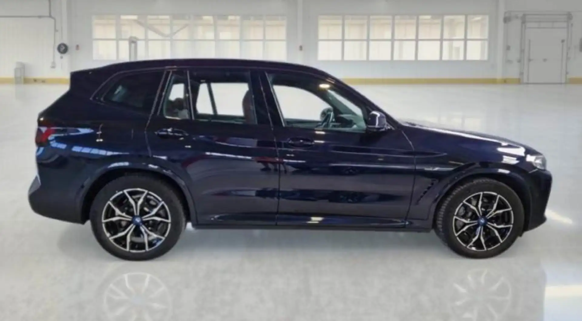 BMW X3 xDrive 30e xLine M Sport Azul - 2