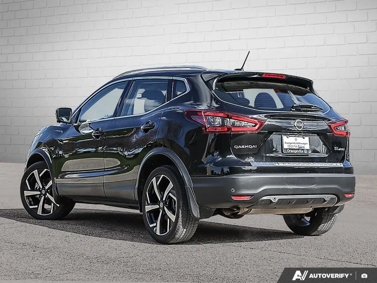 Nissan Qashqai снимка Nissan Qashqai