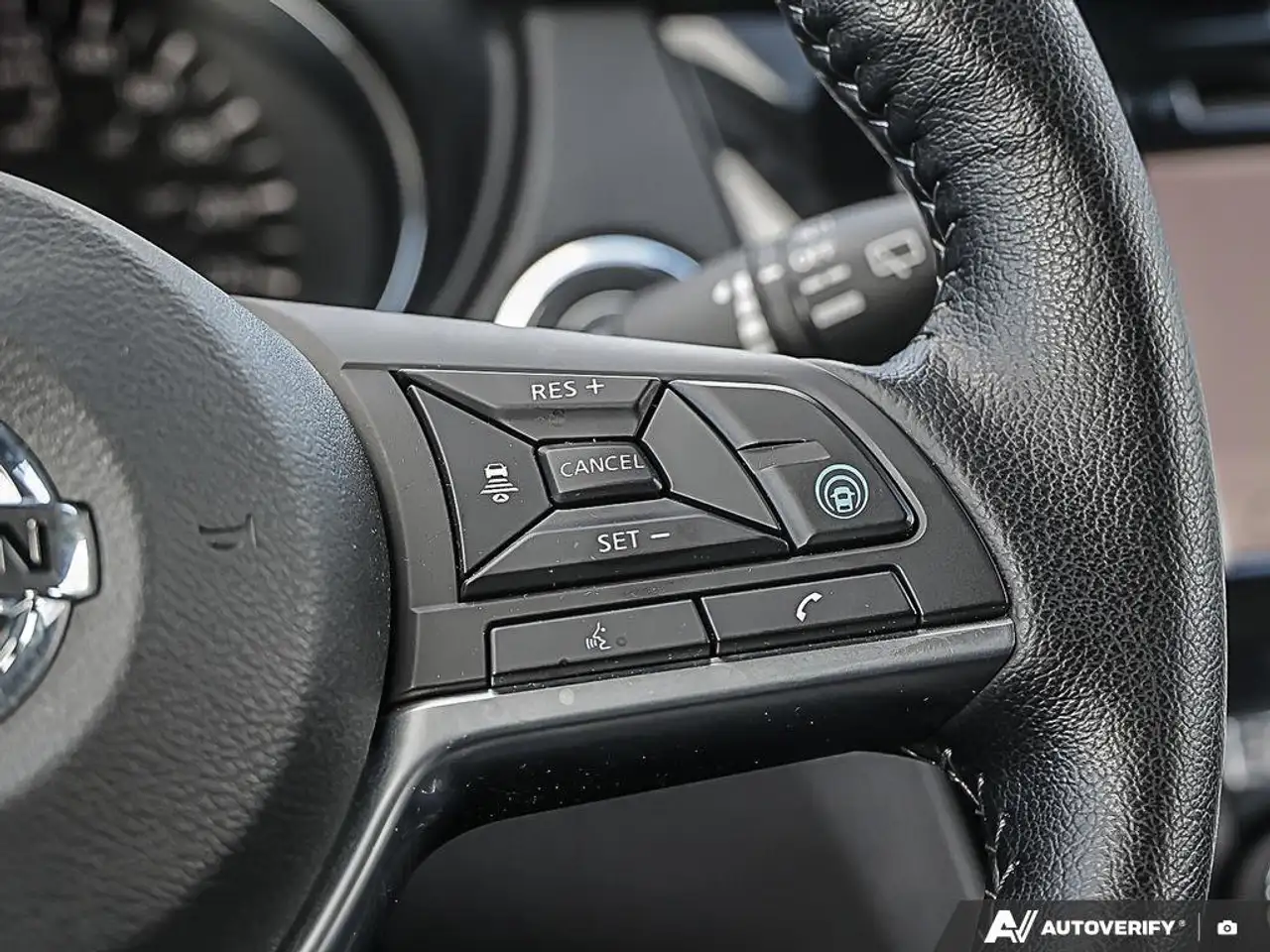 Nissan Qashqai снимка Nissan Qashqai