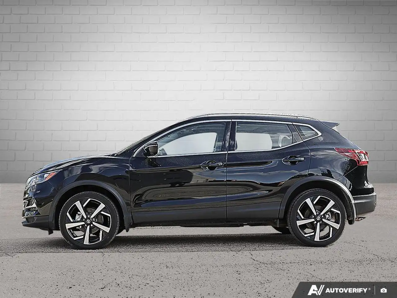 Nissan Qashqai снимка Nissan Qashqai