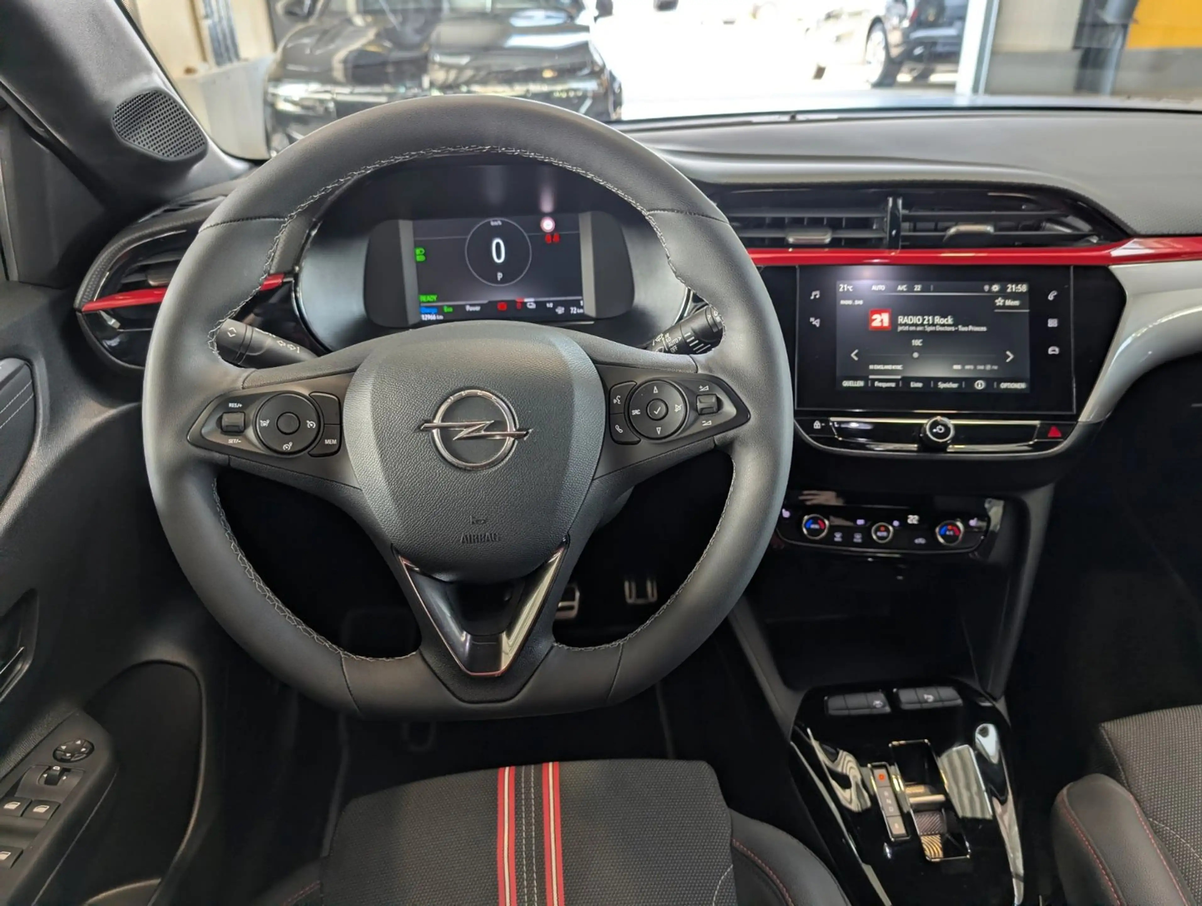 Opel Corsa SHZ Android Apple DAB Tempomat 7,4 kWh OPC — photo 10