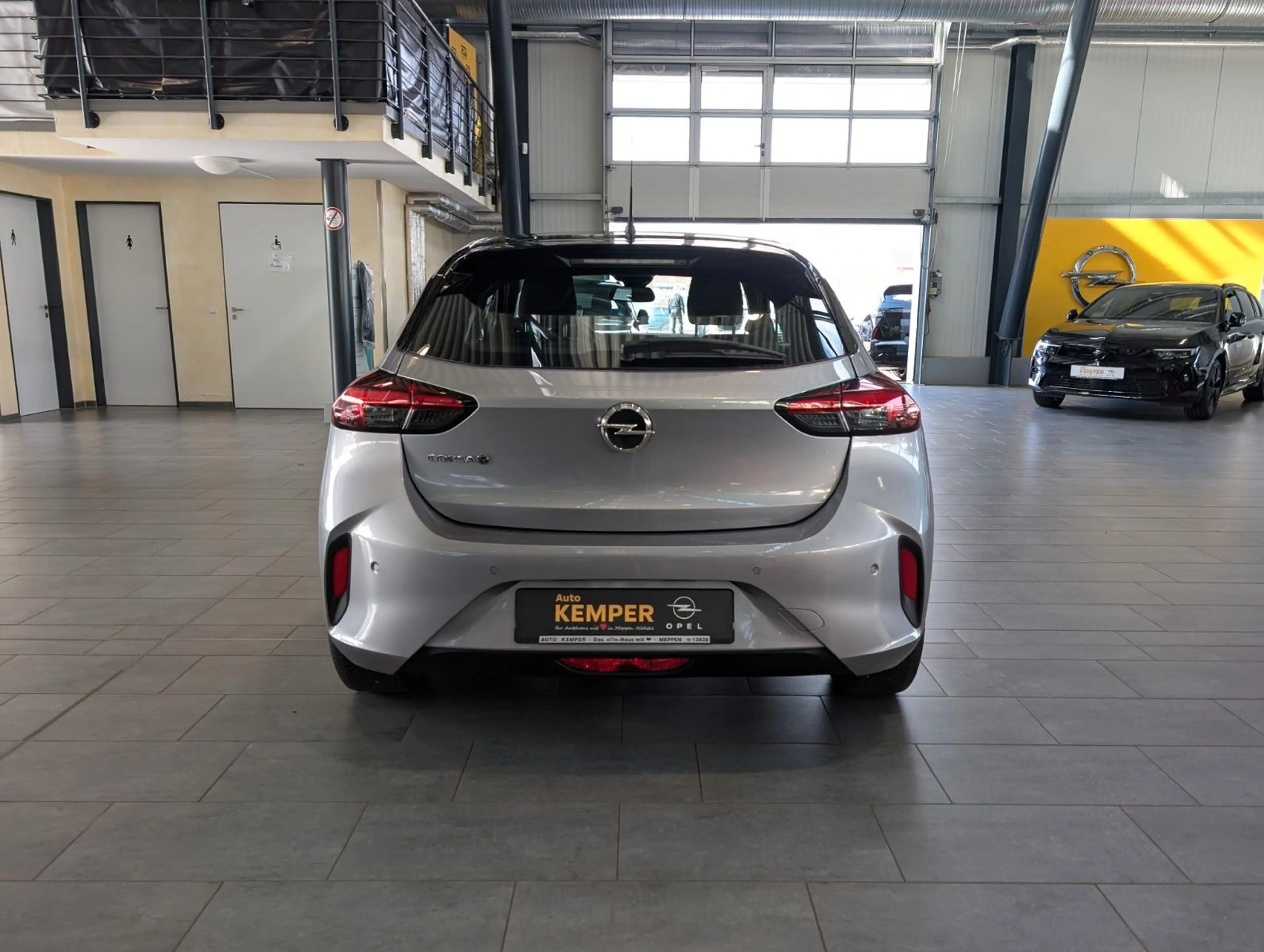 Opel Corsa SHZ Android Apple DAB Tempomat 7,4 kWh OPC — photo 4