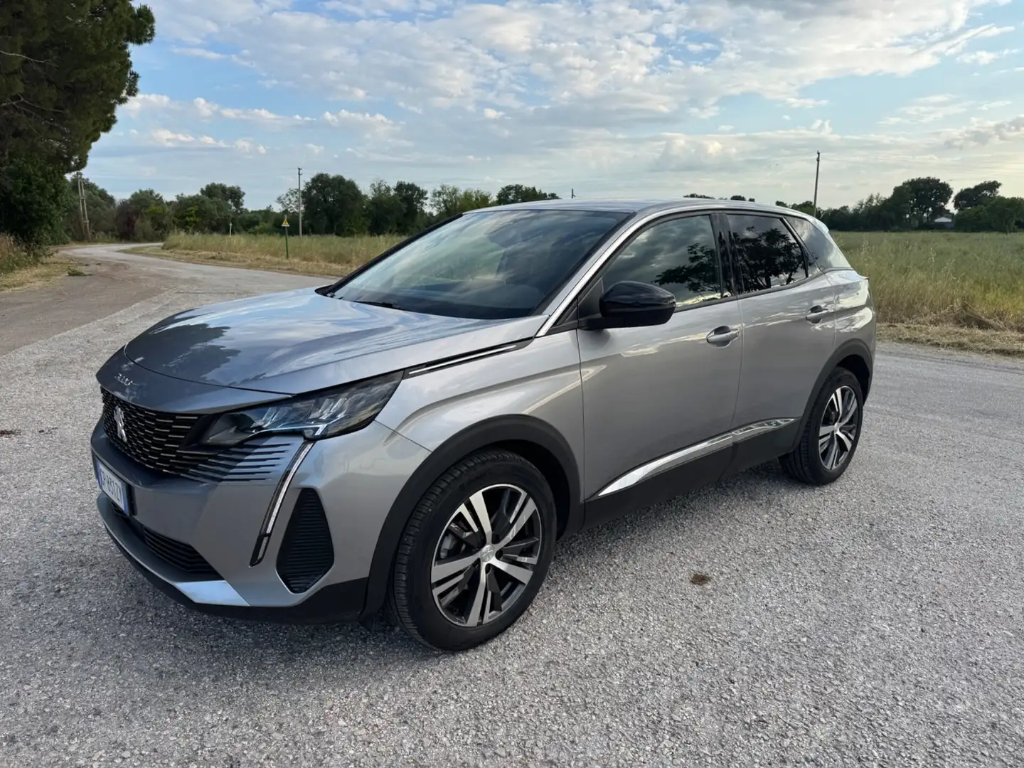 Peugeot 3008 BlueHDi 130 S&S EAT8 Allure Pack Gris - 1
