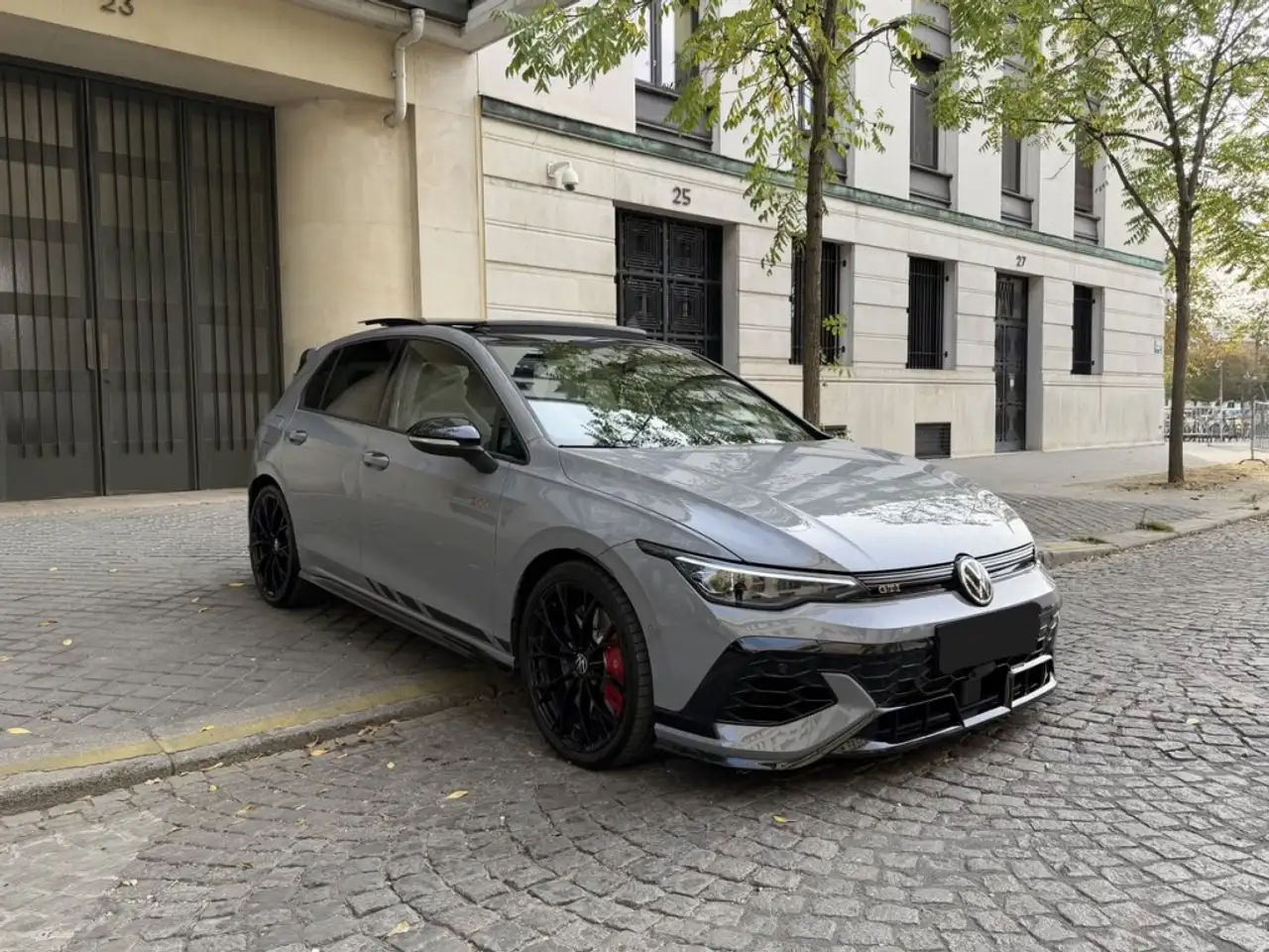 Volkswagen Golf GTI