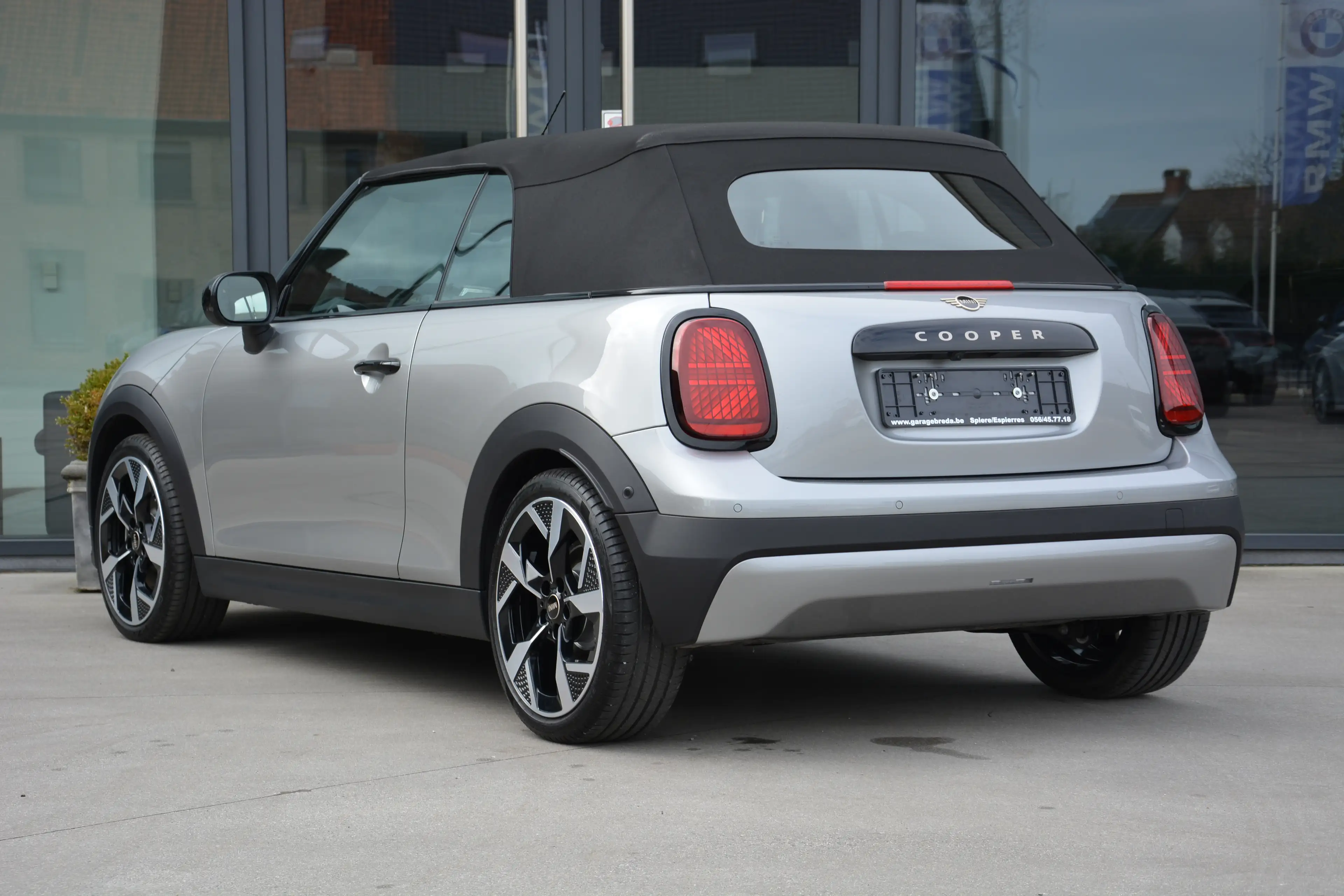 MINI Cooper C Cabrio HUD/Comfort Access/Leder/Stuurverwarming/Alu 18" — photo 4