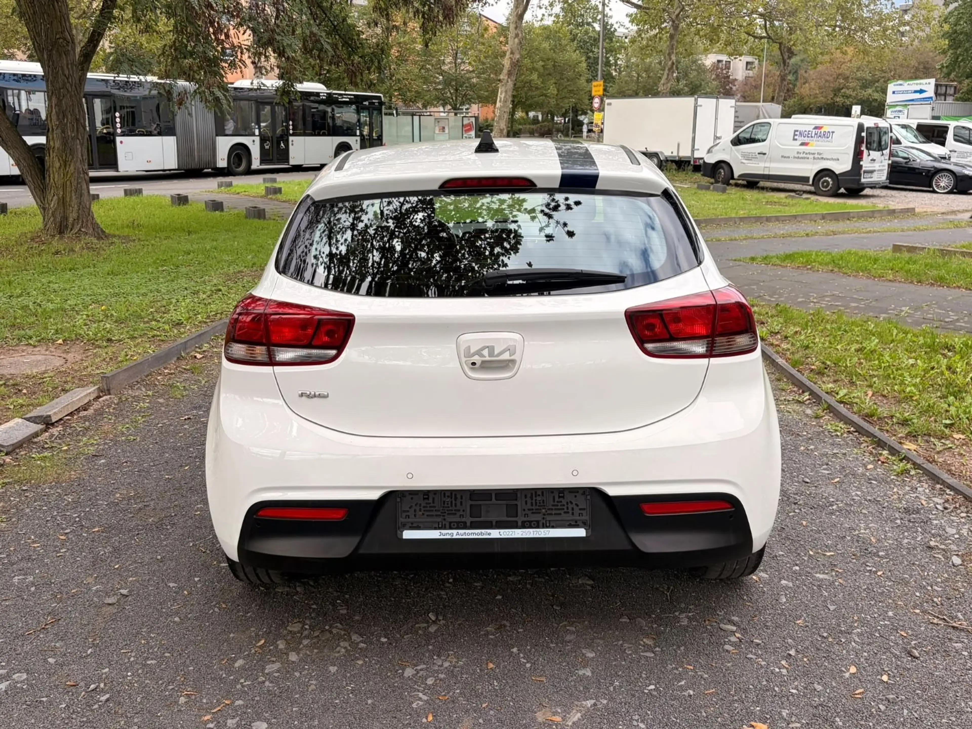 Kia Rio Vision EU6* Navigation * gepflegte Zustand — photo 9
