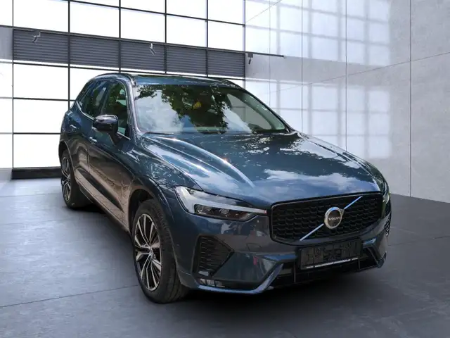 Volvo XC60 view 8
