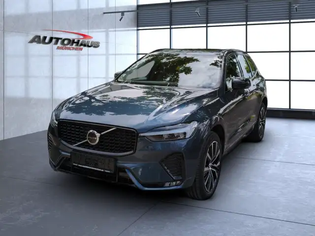 Volvo XC60 view 3