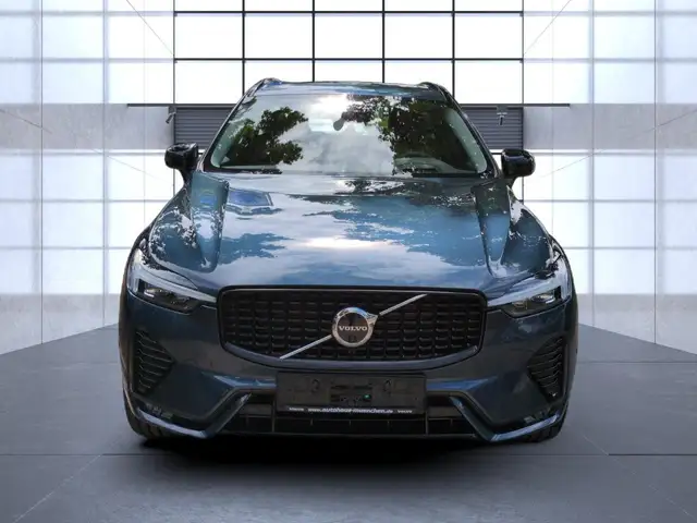 Volvo XC60 view 9