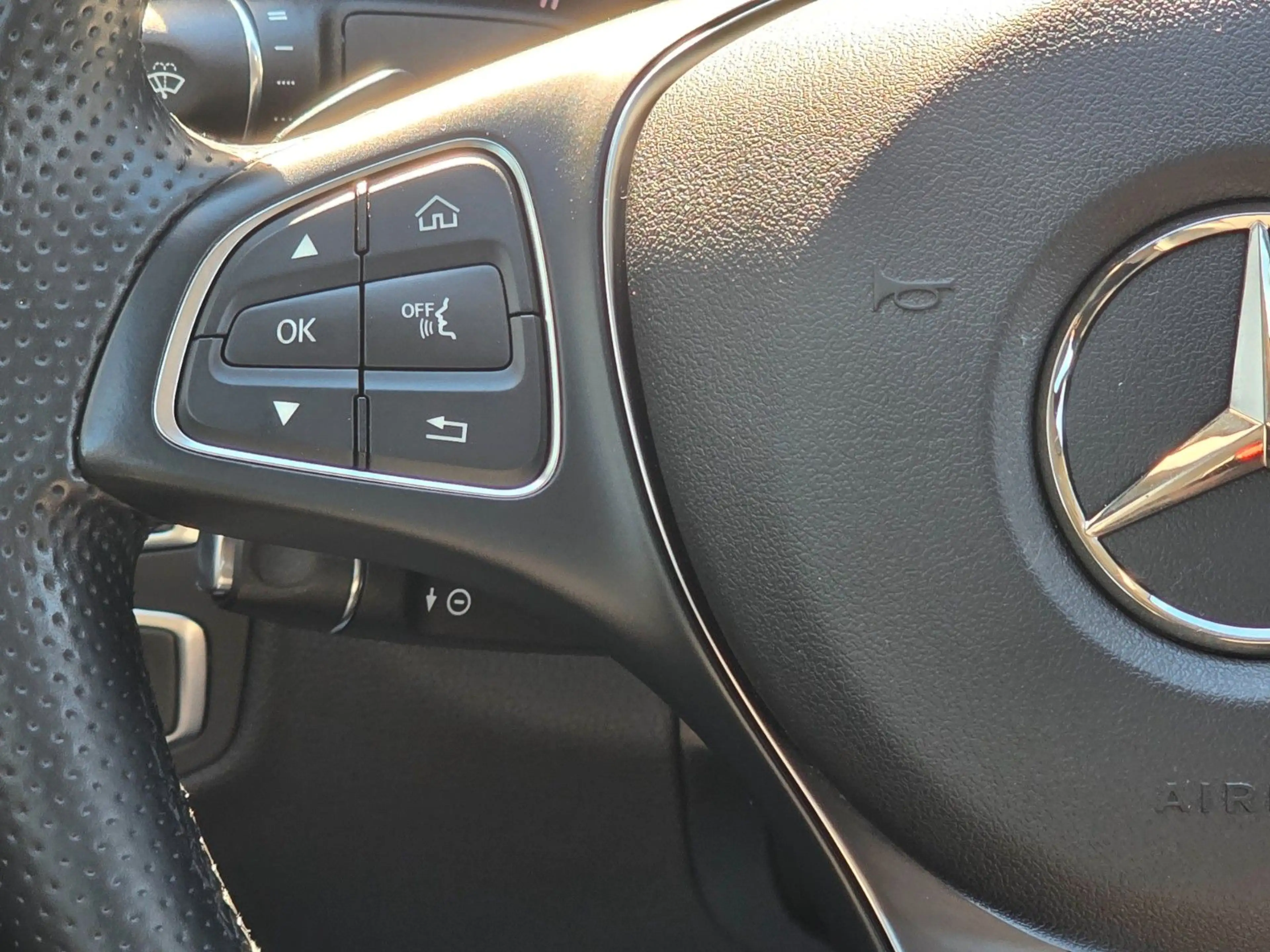 Mercedes-Benz C 220 C Limousine *Ambiente*SHZ*Klimaautomatik — photo 39