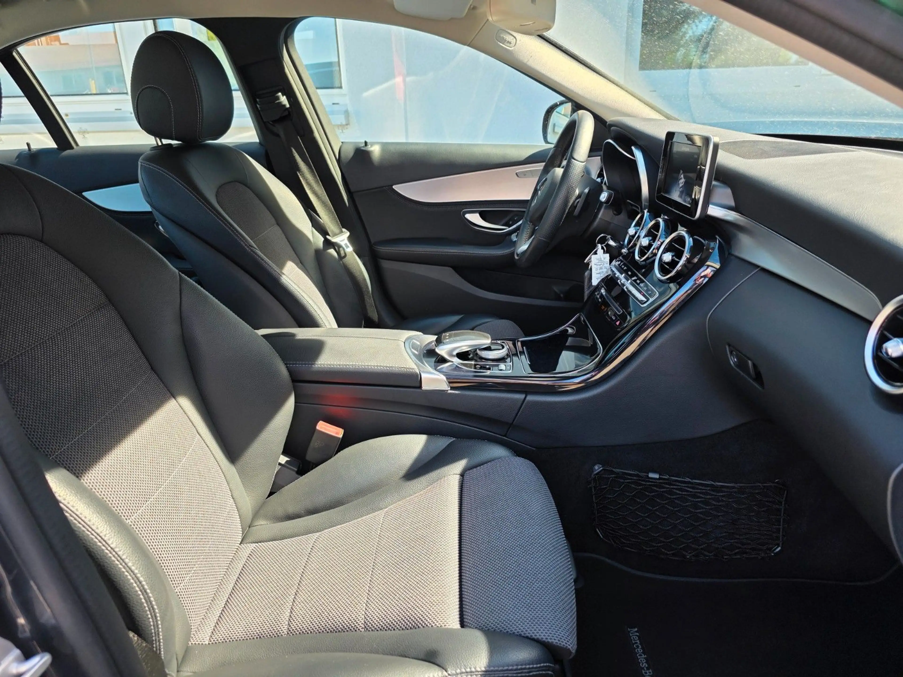 Mercedes-Benz C 220 C Limousine *Ambiente*SHZ*Klimaautomatik — photo 28