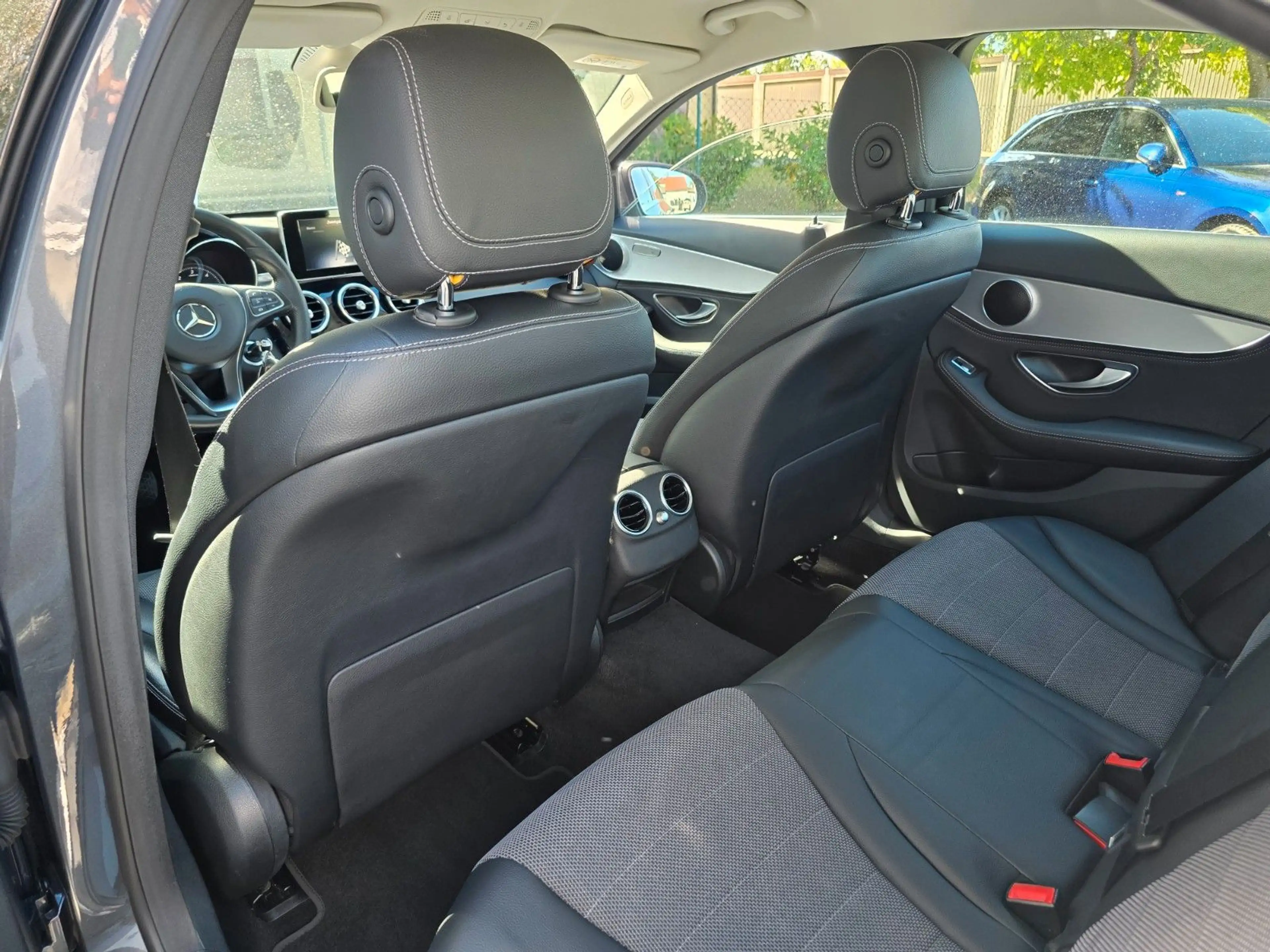 Mercedes-Benz C 220 C Limousine *Ambiente*SHZ*Klimaautomatik — photo 34