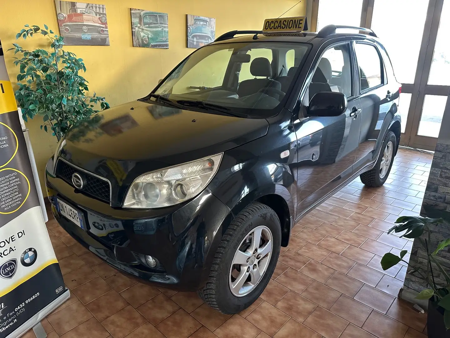 Daihatsu Terios Terios 1.5 4WD SX Schwarz - 2