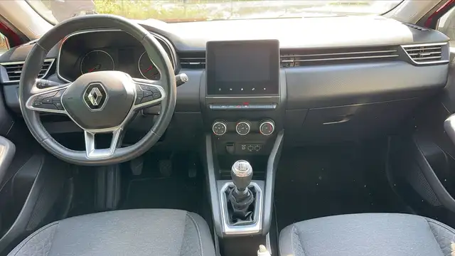 Renault Clio view 11