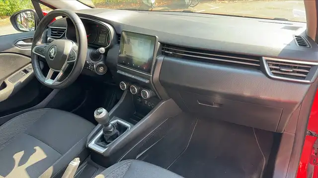 Renault Clio view 10