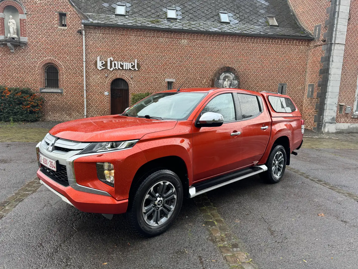 Mitsubishi L200 2.3 DI-D 4WD-II Intense Edit.One(EU6d-T) Oranje - 1
