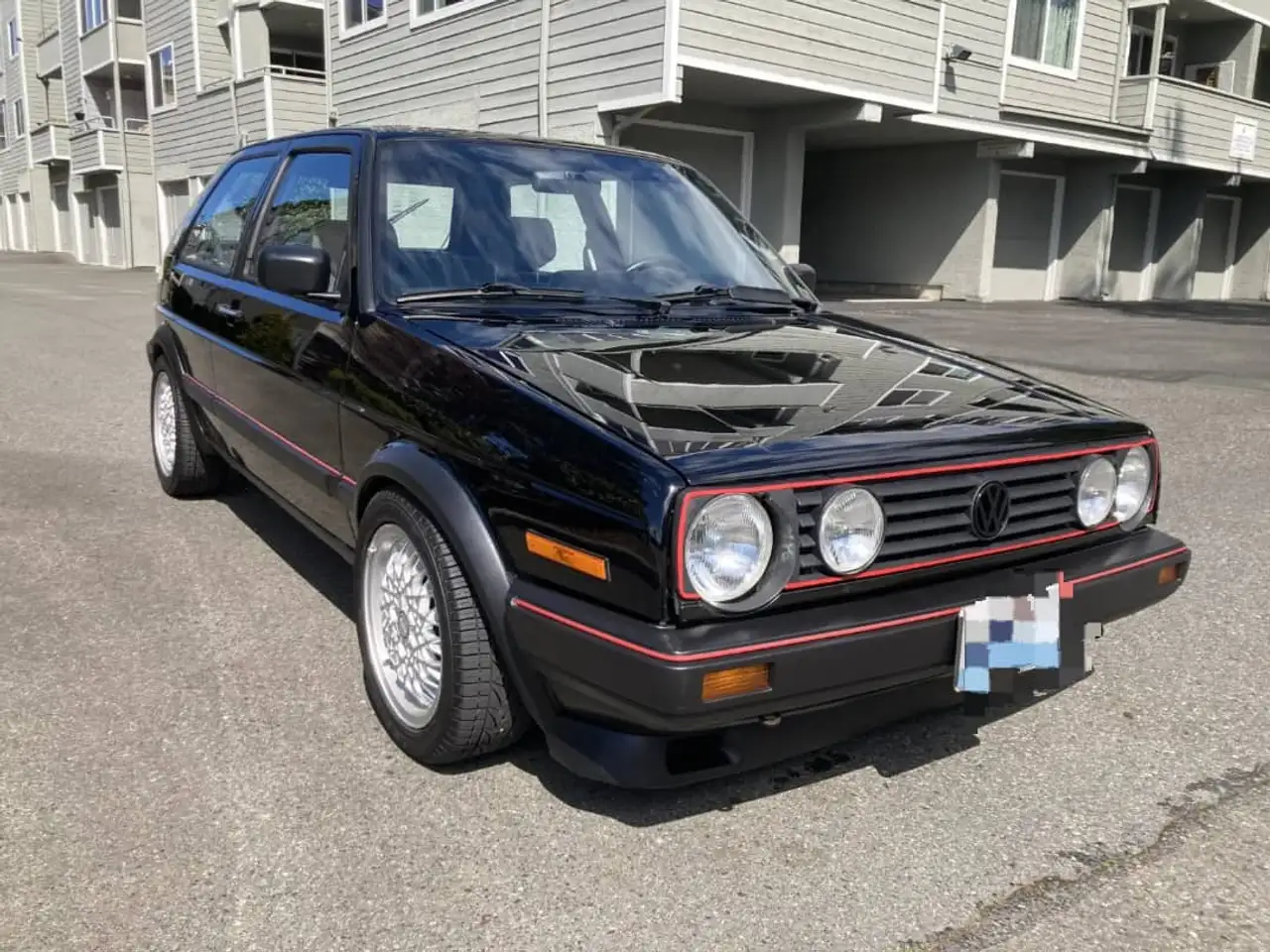 Volkswagen Golf GTI 16