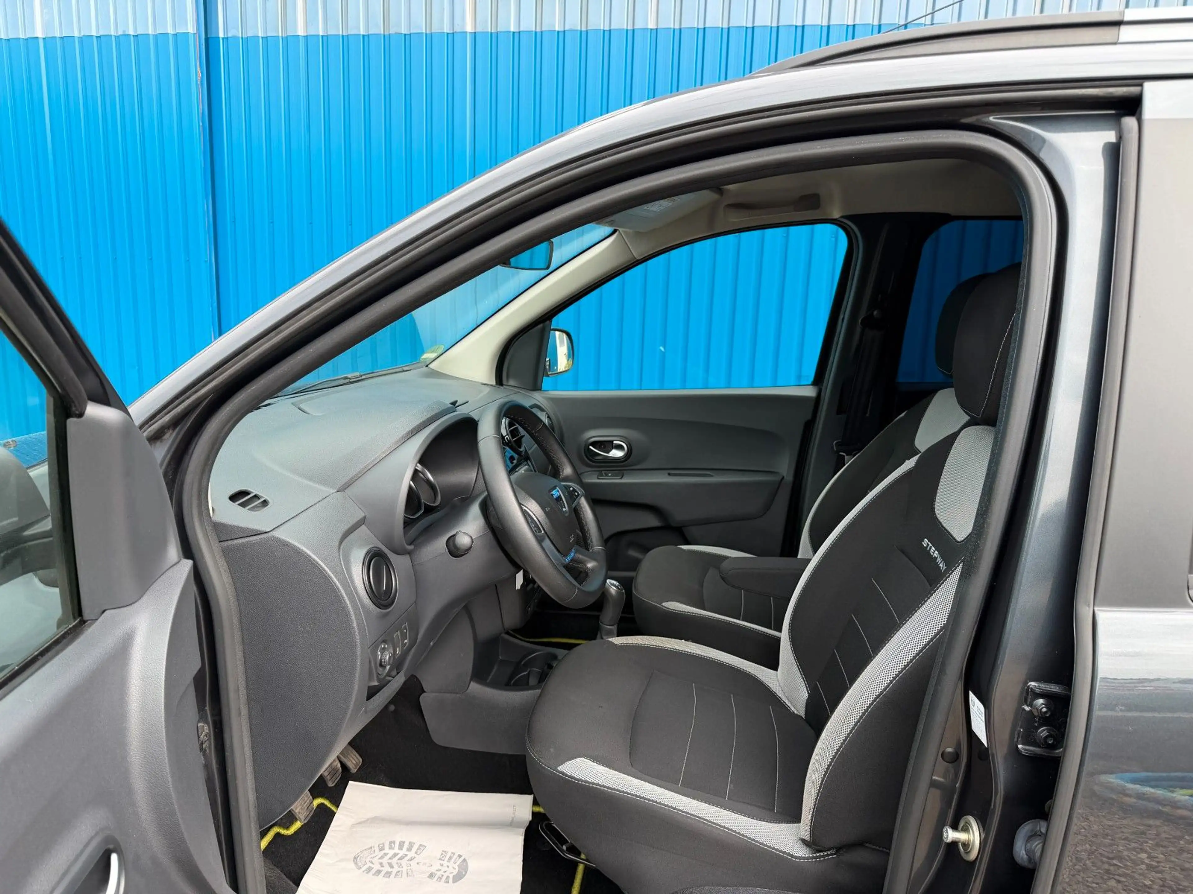 Dacia Lodgy Stepway**7 Sitzer*Tempomat*Navi*Toch** — photo 8