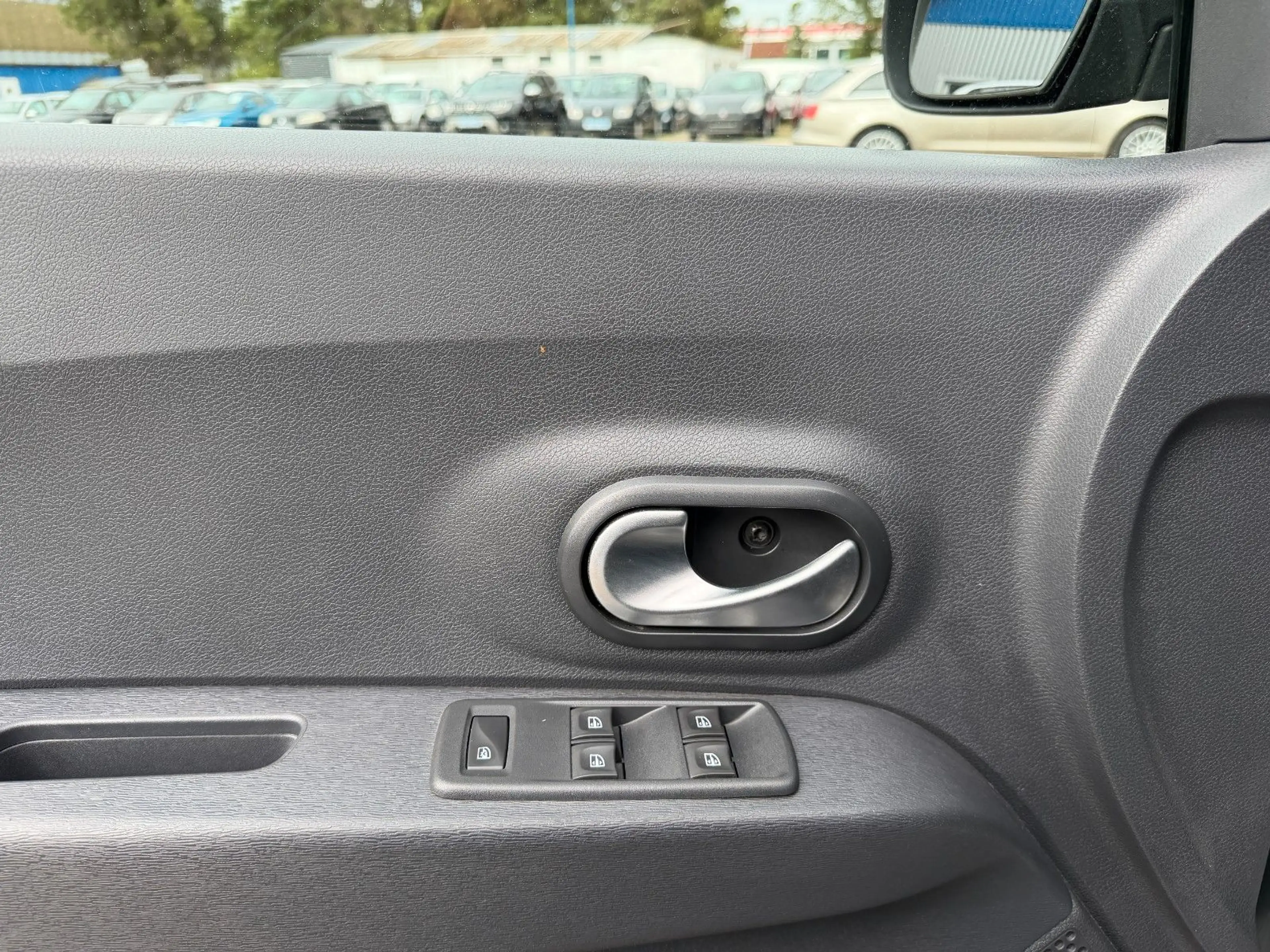 Dacia Lodgy Stepway**7 Sitzer*Tempomat*Navi*Toch** — photo 15