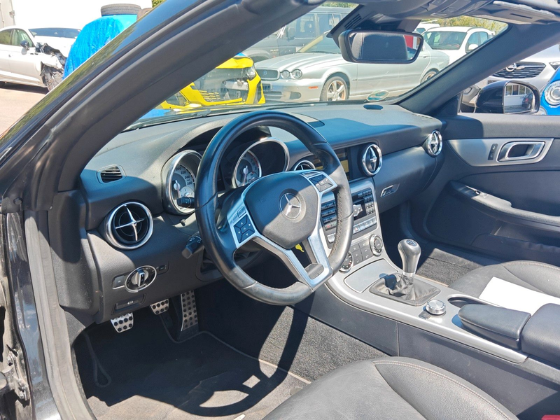 Mercedes-Benz SLK 200 Roadster BlueEfficiency — photo 10