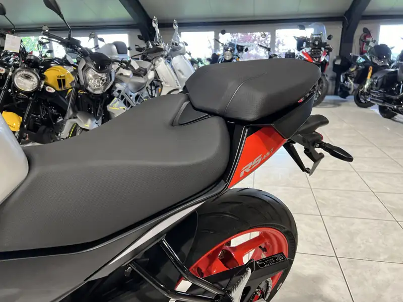 Aprilia RS 457 - foto 5