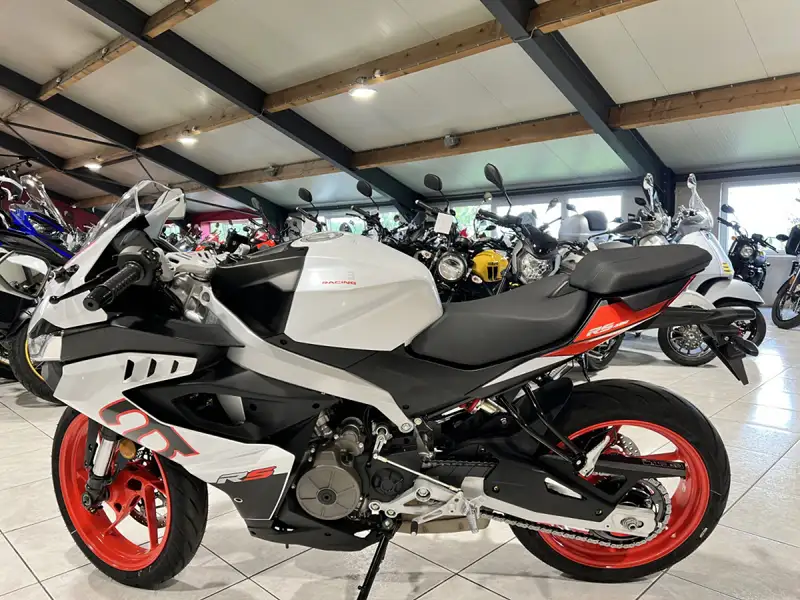 Aprilia RS 457 - foto 4