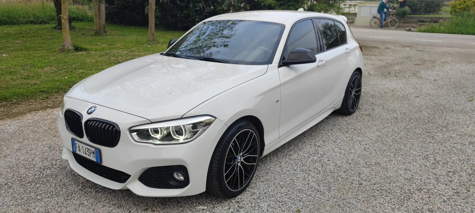 BMW 125 Serie 1 F/20-21 2015 125d 5p Msport auto Blanc - 1