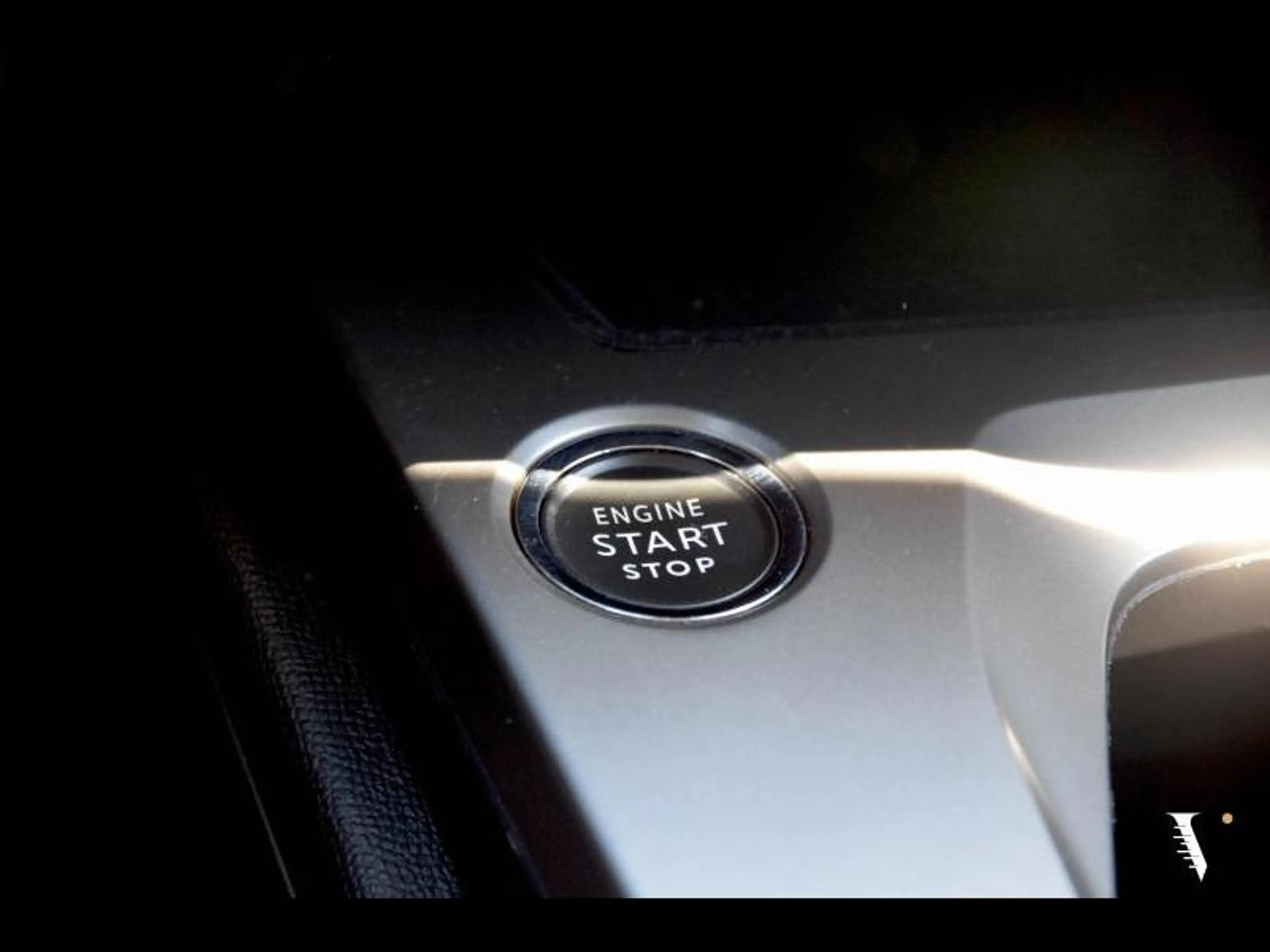 Peugeot 308 CARPLAY | CRUISE | PDC — photo 11