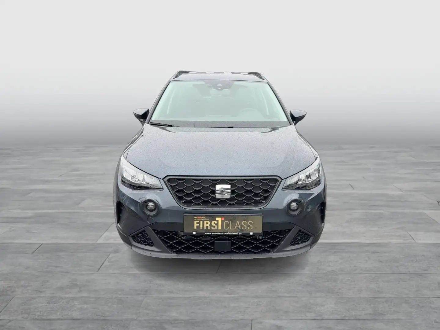 SEAT Arona Reference Edition 1.0 TSI Grau - 2