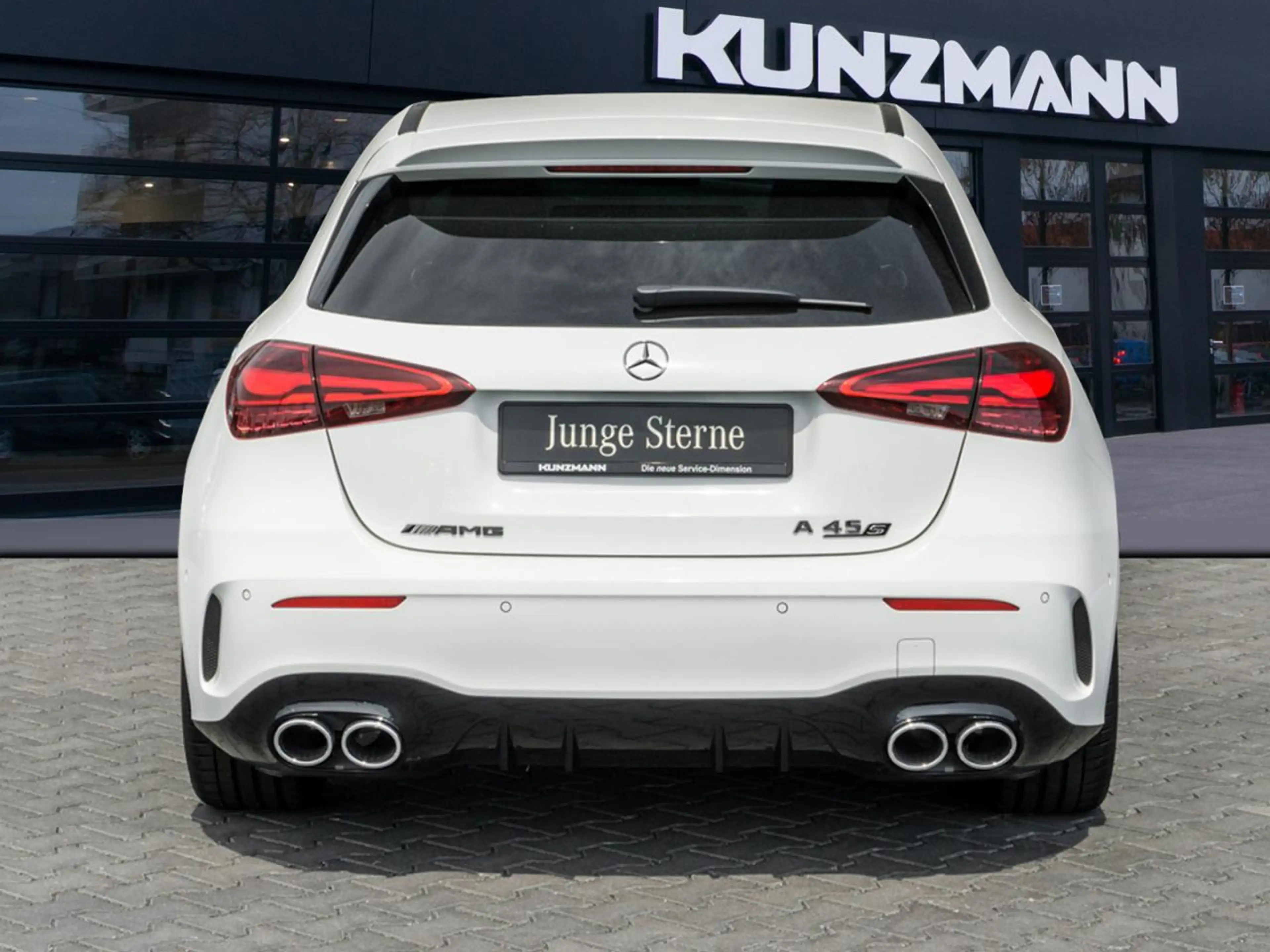Mercedes-Benz A 45 AMG A 45 S 4M+ Panorama Burmester HeadUp Memory 360° — photo 4