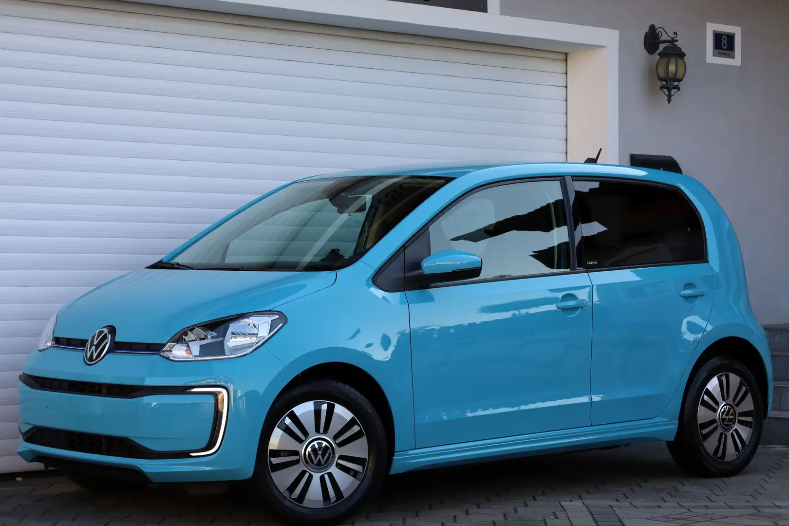 Volkswagen up! E-UP! UNITED *CCS-LED-ALU-SHZ-KAMERA-5J-Garantie* Blau - 1