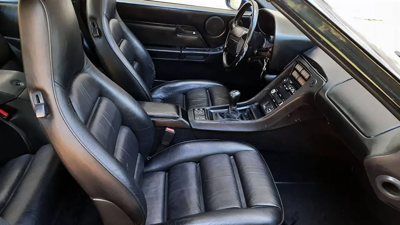 Porsche 928 5.0 GT, foto 7