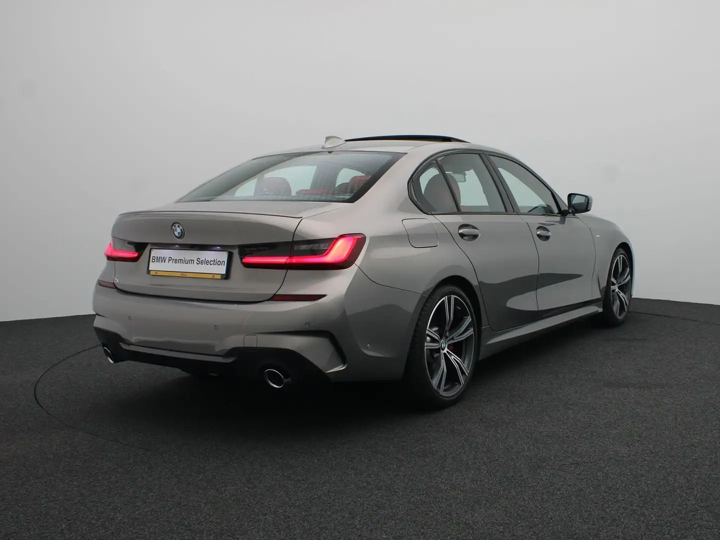 BMW 330 3 Serie Sedan 330i High Executive | M Sportpakket Gris - 2