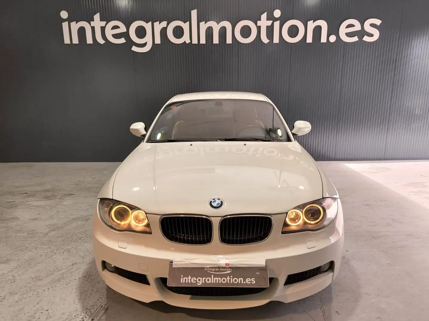 BMW 118 118d White - 2