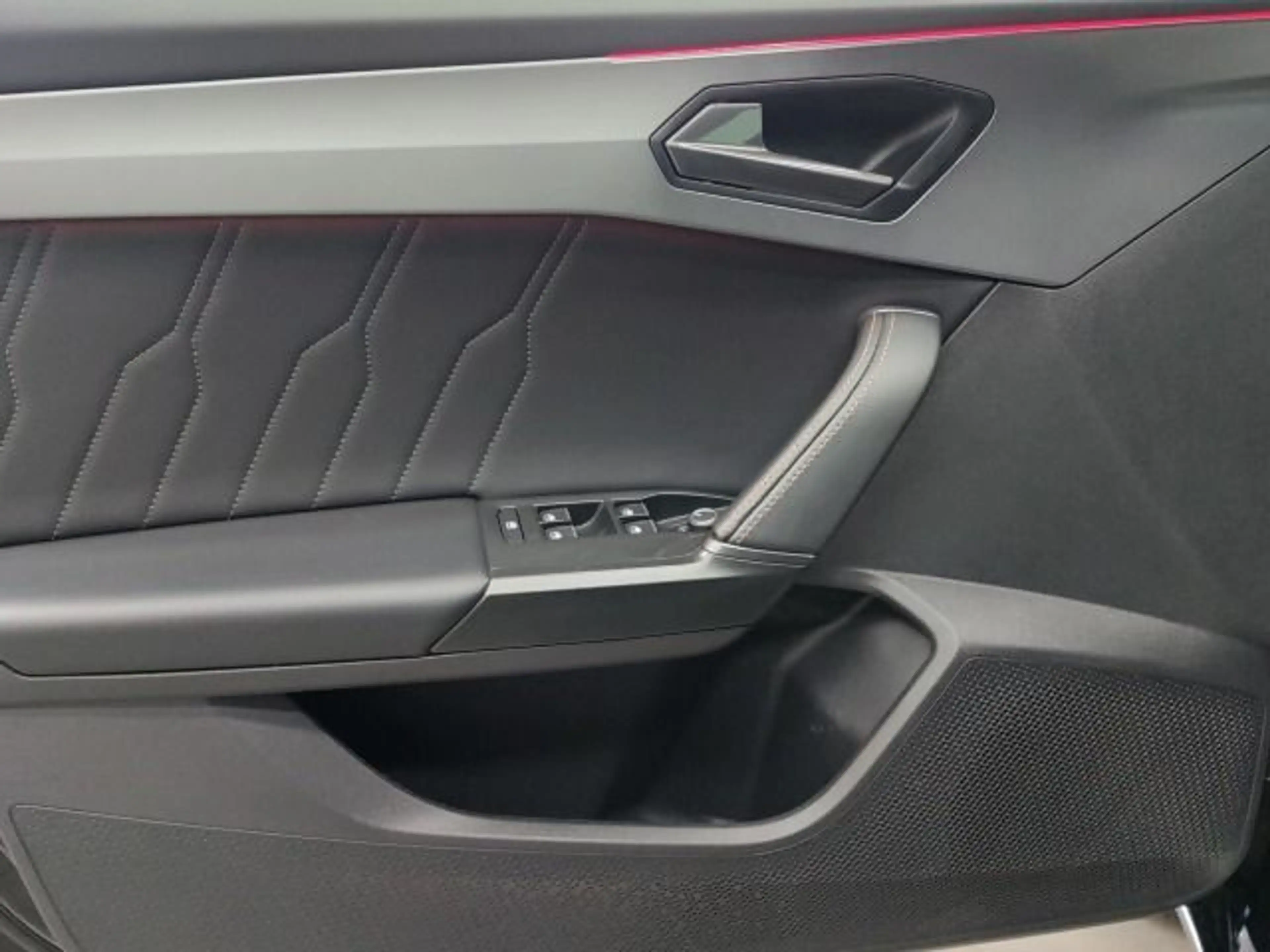 CUPRA Leon 2.0 TSI DSG KAMERA FULL-LINK PDC+ — photo 8