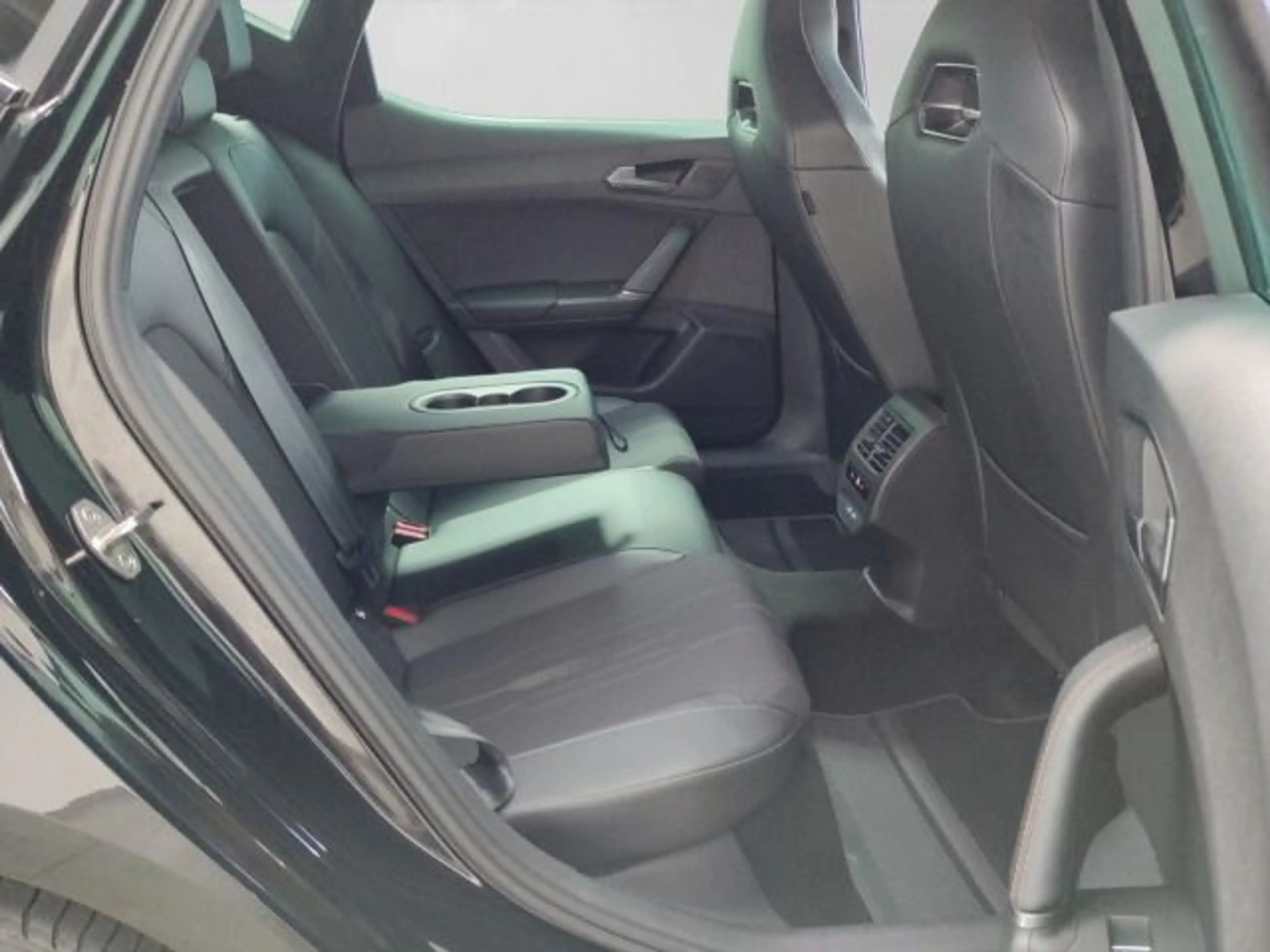 CUPRA Leon 2.0 TSI DSG KAMERA FULL-LINK PDC+ — photo 6