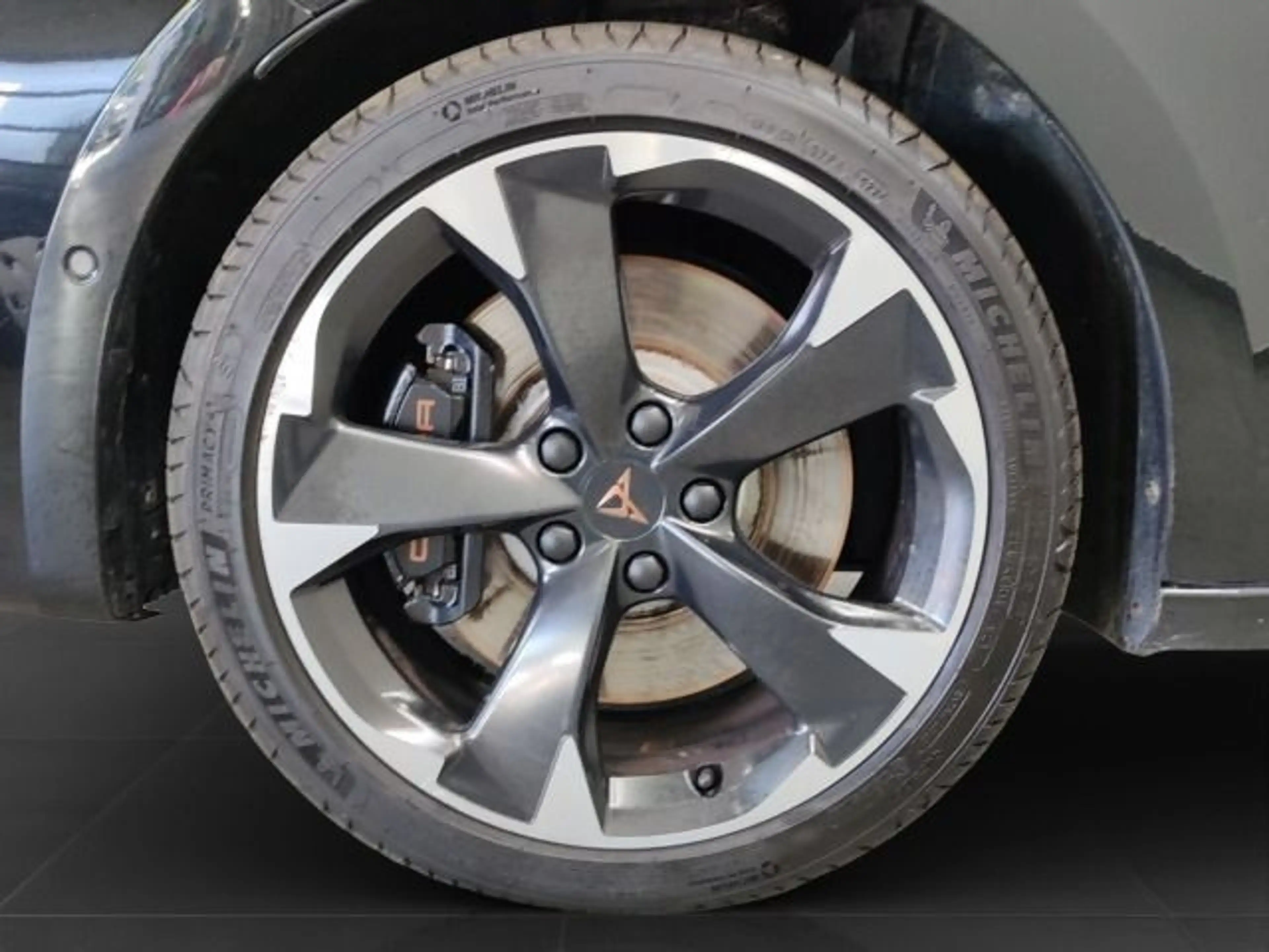 CUPRA Leon 2.0 TSI DSG KAMERA FULL-LINK PDC+ — photo 7