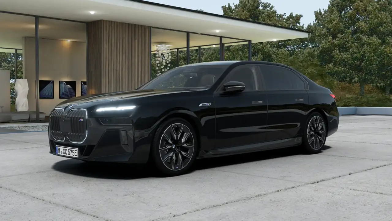 BMW i7