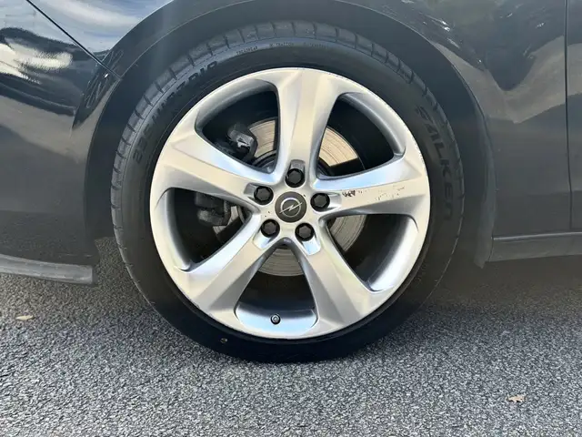 Opel Zafira view 3