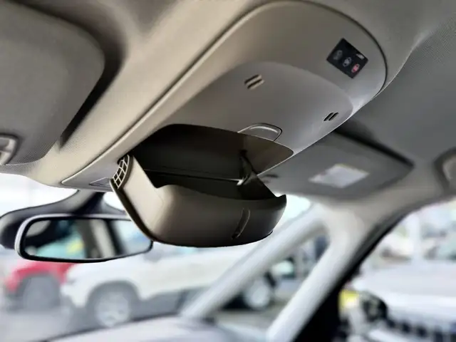 Opel Zafira view 17